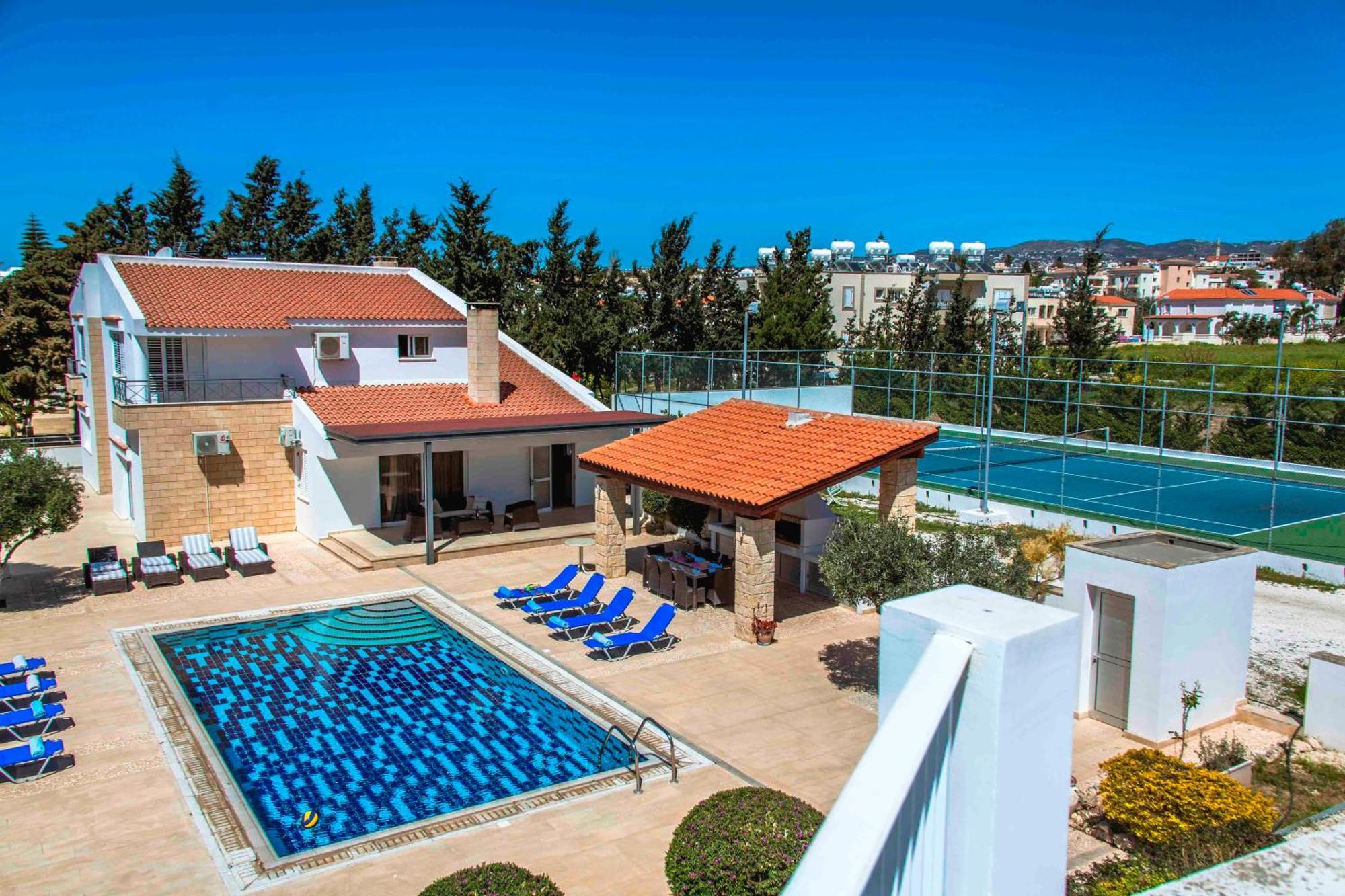 6 Bdr Villa With Tennis Court Pafos Zewnętrze zdjęcie